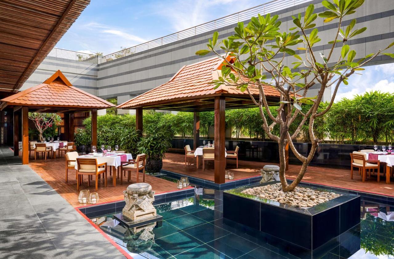 Grand Hyatt Mumbai Hotel And Residences Ngoại thất bức ảnh The Royal Thai Cuisine Restaurant