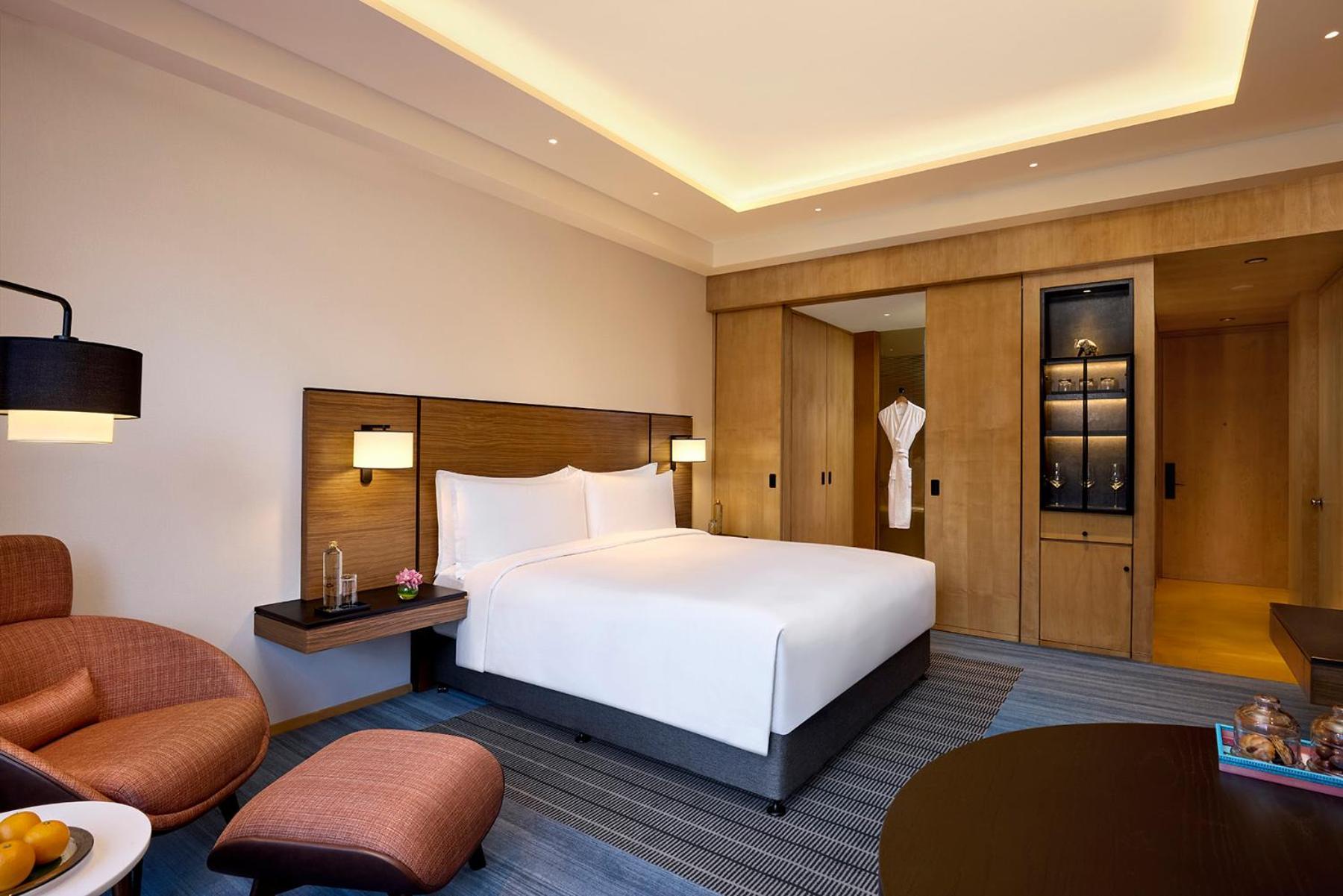 Grand Hyatt Mumbai Hotel And Residences Ngoại thất bức ảnh Deluxe Room